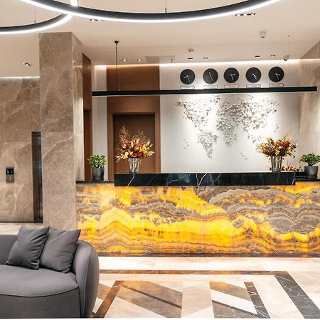 Raavah Aparthotel Almaty Eksteriør billede